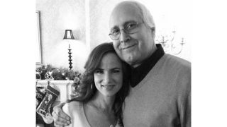 Illustration for article titled Juliette Lewis and Chevy Chase Come Together for a Griswold Family Reunion